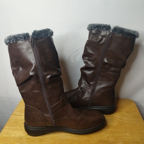 Ingaro women's size 8 Brown tall boots with faux fur - Picture 7 of 8